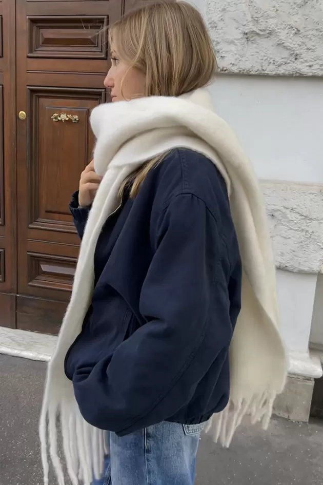 Subdued Oversize Schal