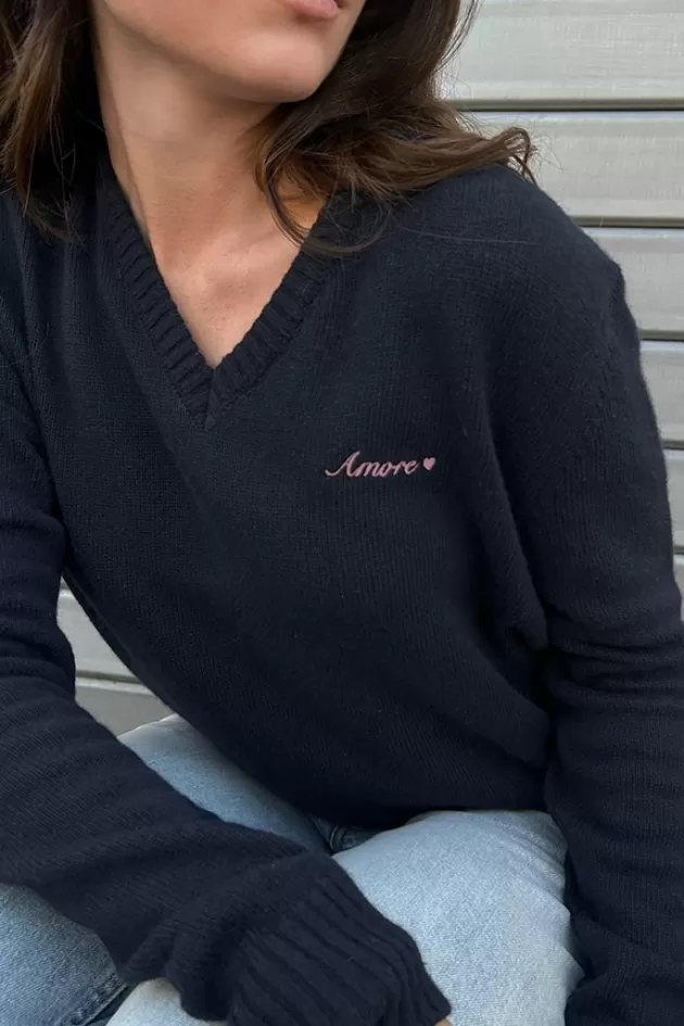 Subdued Pullover Amore