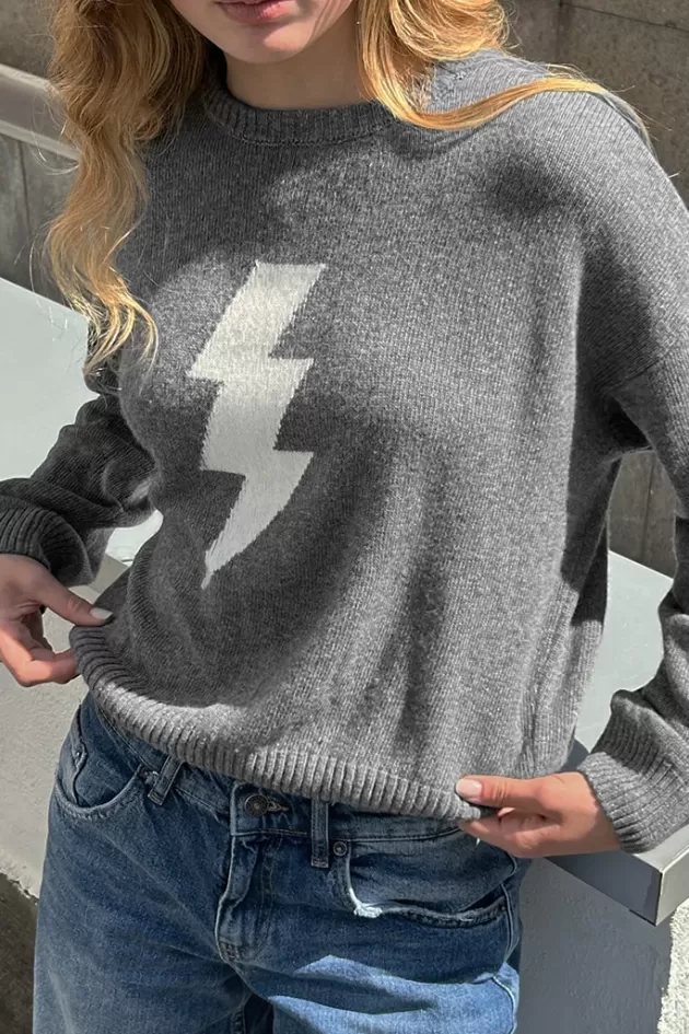 Subdued Pullover Blitz