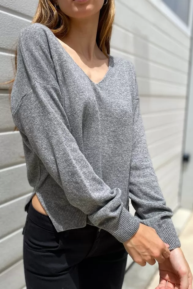 Subdued Pullover Schlitze