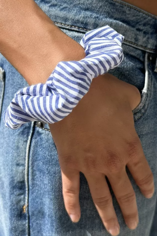 Subdued Scrunchie