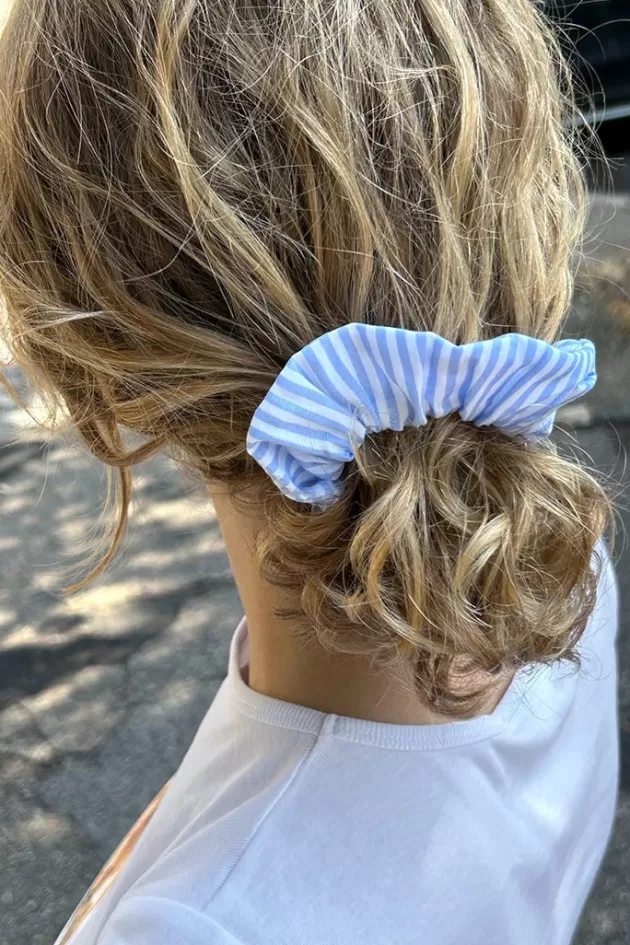 Subdued Scrunchie