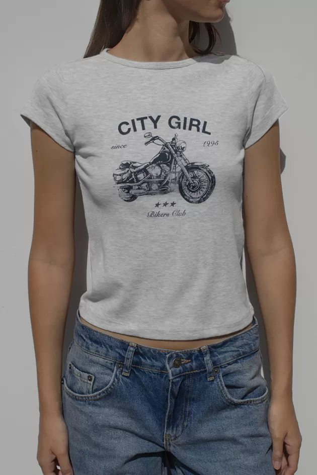 Subdued T-shirt City Girl